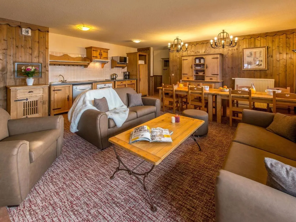 Apartment With Fireplace And Wi-Fi In Arc 2000 Les Arcs  0*, Les Arcs (Savoie) France